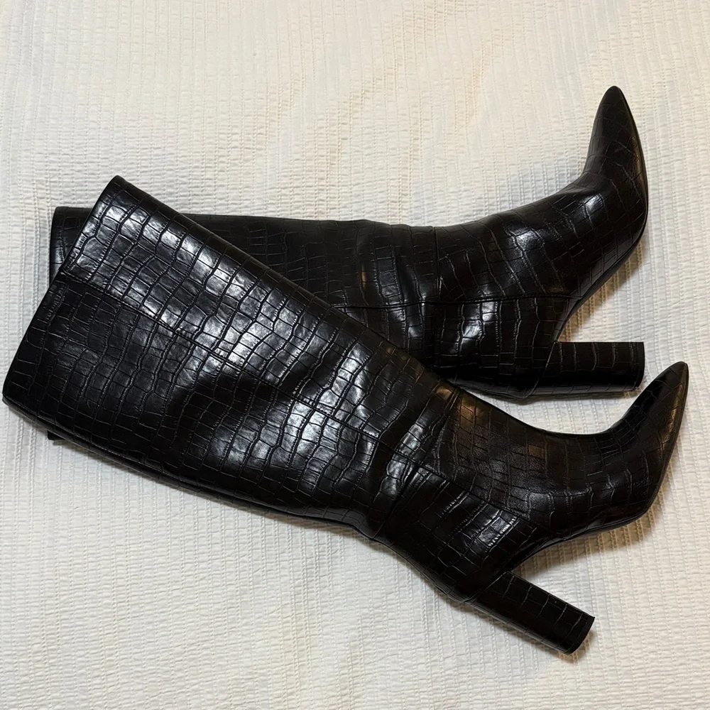 H&M Black Croc-Patterned Heeled Boots - Picture 1 of 6